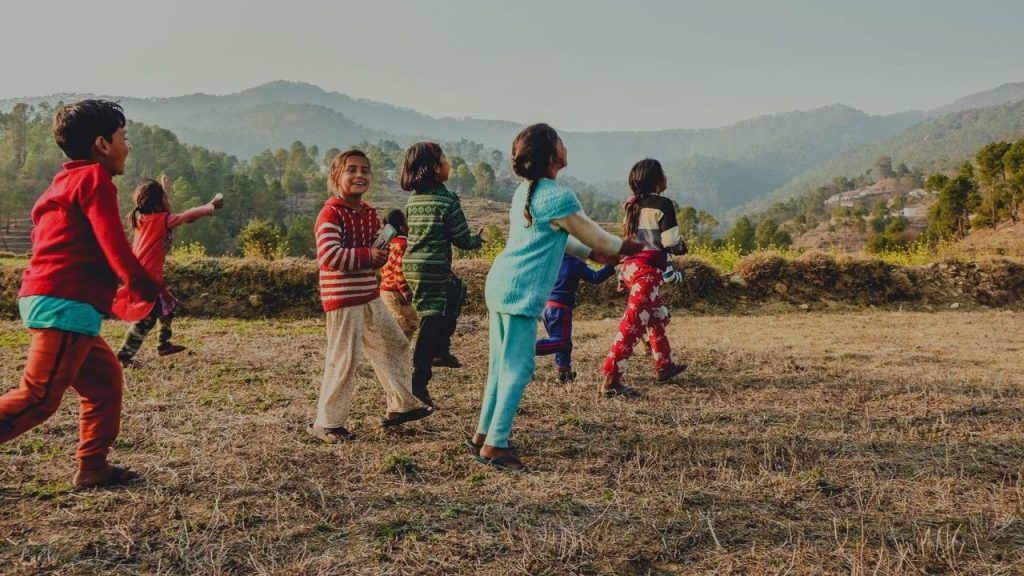 kids-playing