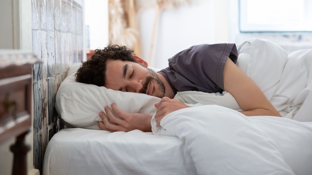 sleeping-late-male