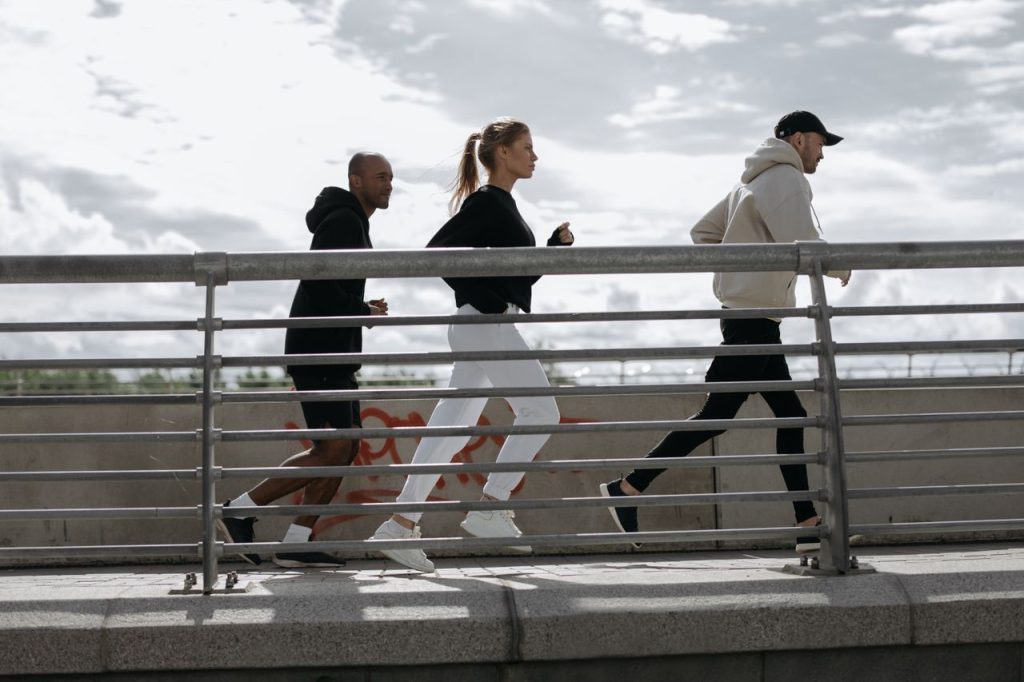people-jogging